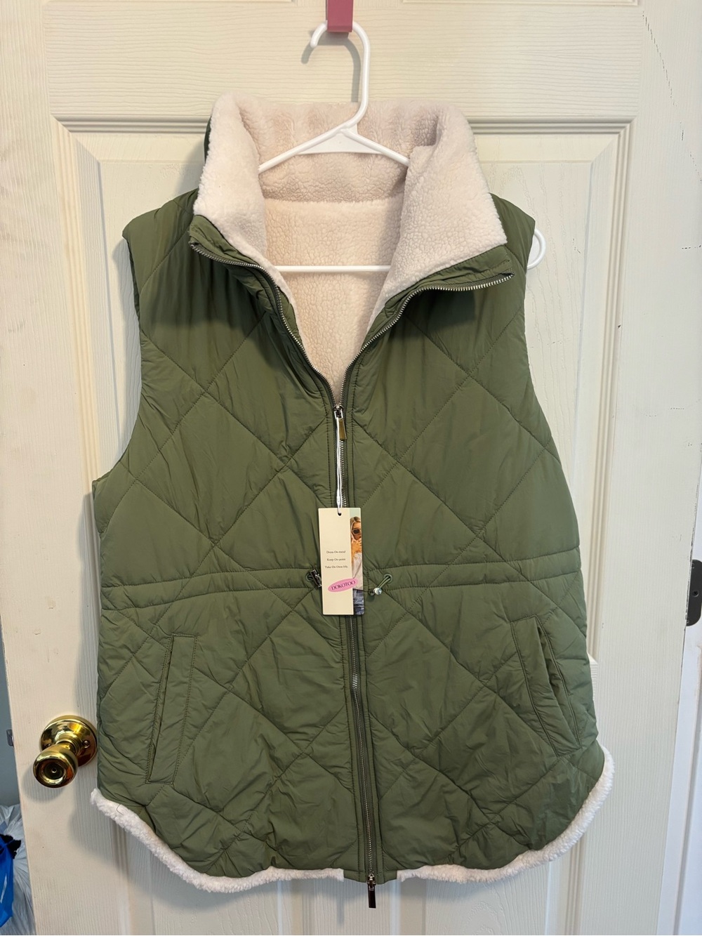Quilted Olive Green Faux-Sherpa Vest - Women L